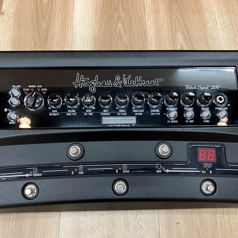 Hughes&Kettner BlackSpirit 200 floorの画像